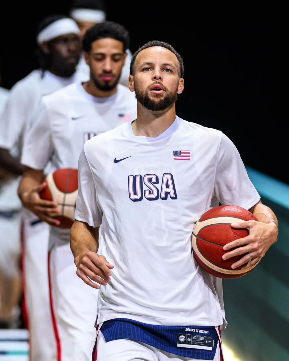 Kaiyun Sports关于库里与60激战塞尔维亚队分钟赛前国际米兰主帅复盘——荷甲节点到来,库里关键时刻惊艳表现直接炸裂的信息